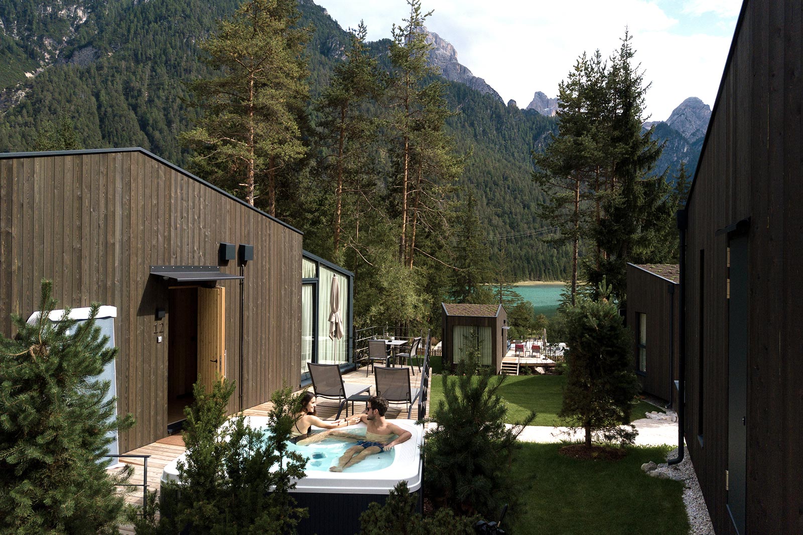 Private Jacuzzi - Chalet Deluxe