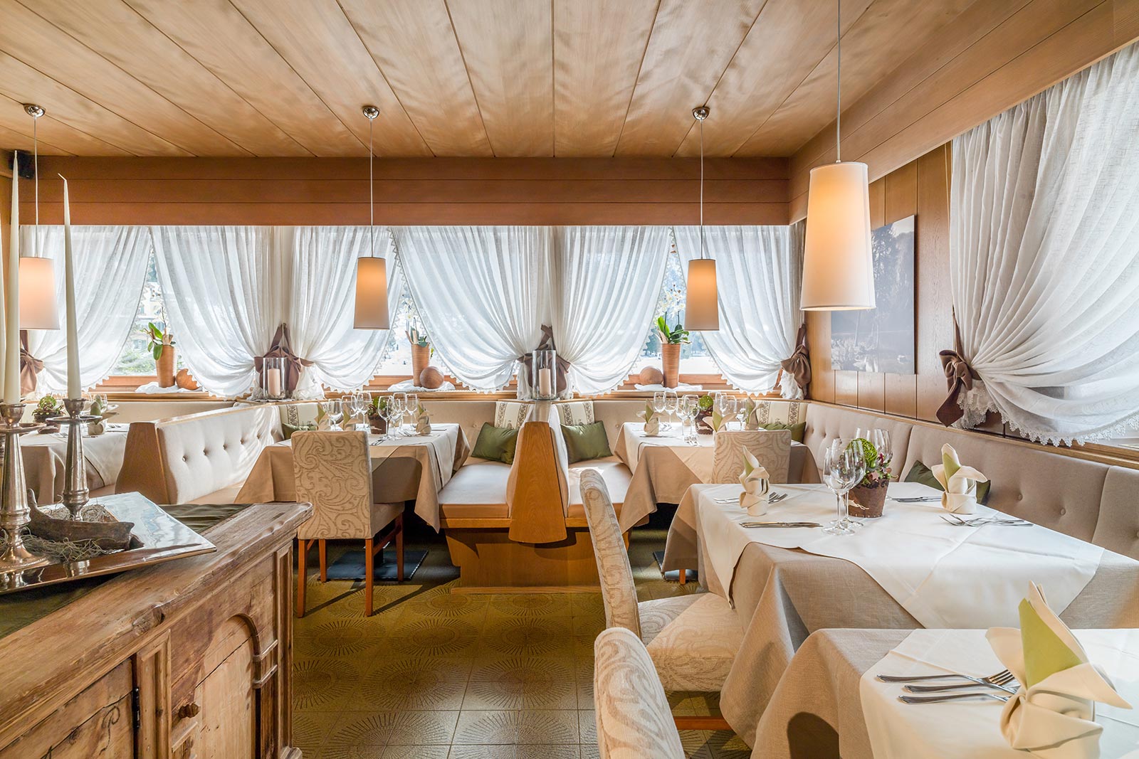 Impressioni sul ristorante - vista interna sala da pranzo - Camping Toblacher See